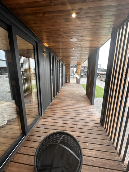 LINDO MÓDULO SURF BOX 30M²